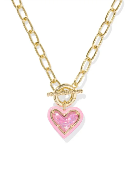 Kendra Scott Ari Heart Enamel Frame Chain Necklace in Gold Pink | 9608875972