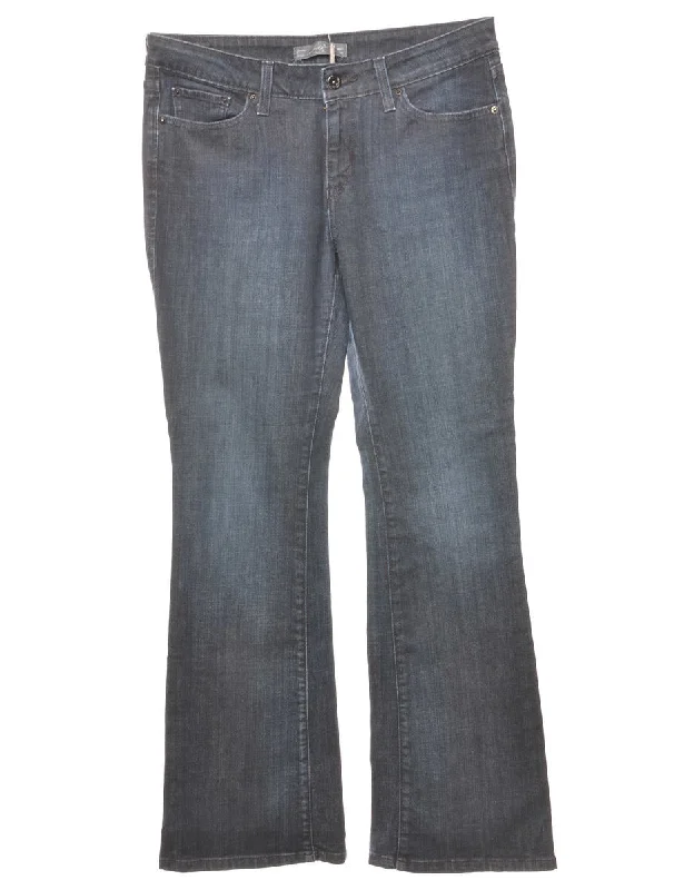 Boot Cut Indigo Levi's Jeans - W32 L32